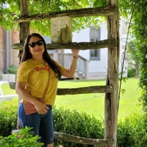 Meet your Posher, Janet